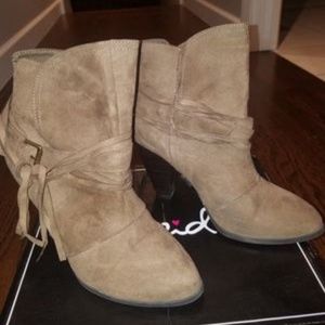 Tan suede boots